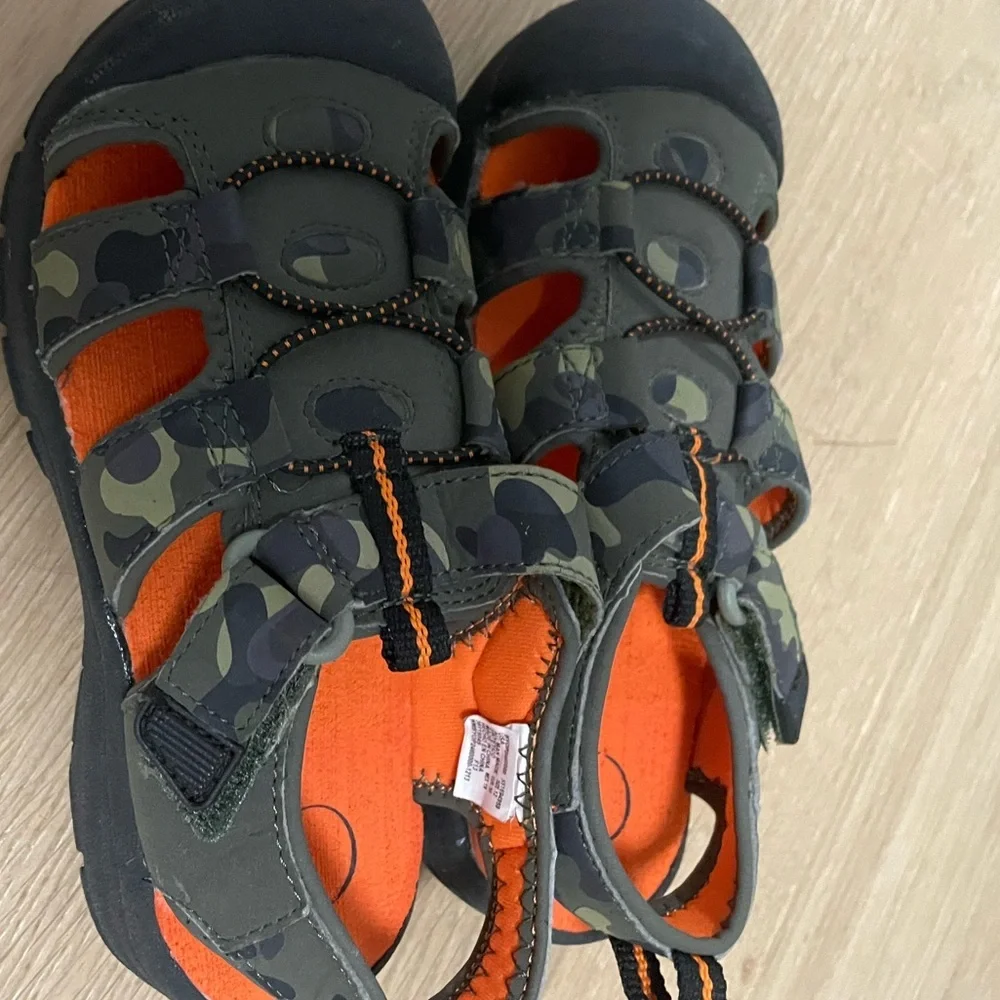 OP Boys Sport Sandal Camouflage size 12